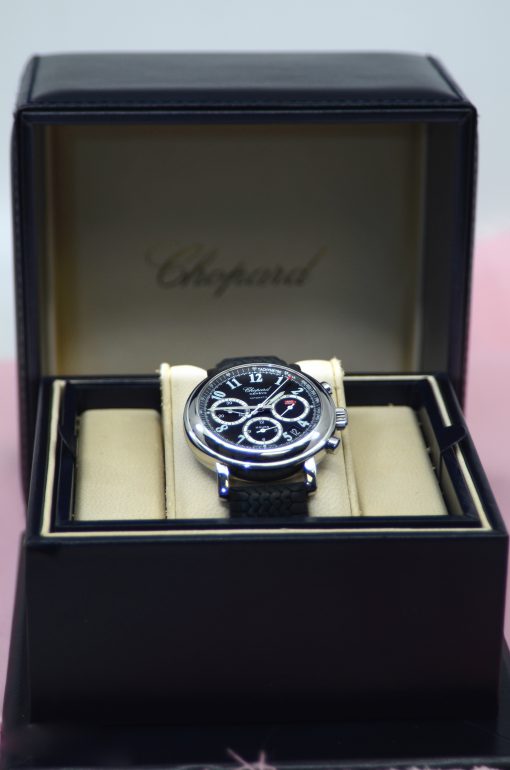 Chopard Watch Geneve Automatic Men's w/Date; 3 sub-dials; w/Box - Image 4