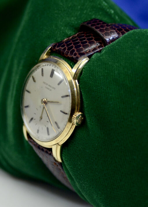 Men's vintage Patek Philippe Calatrava 18K Yellow Gold watch Ref.2484 - Image 3