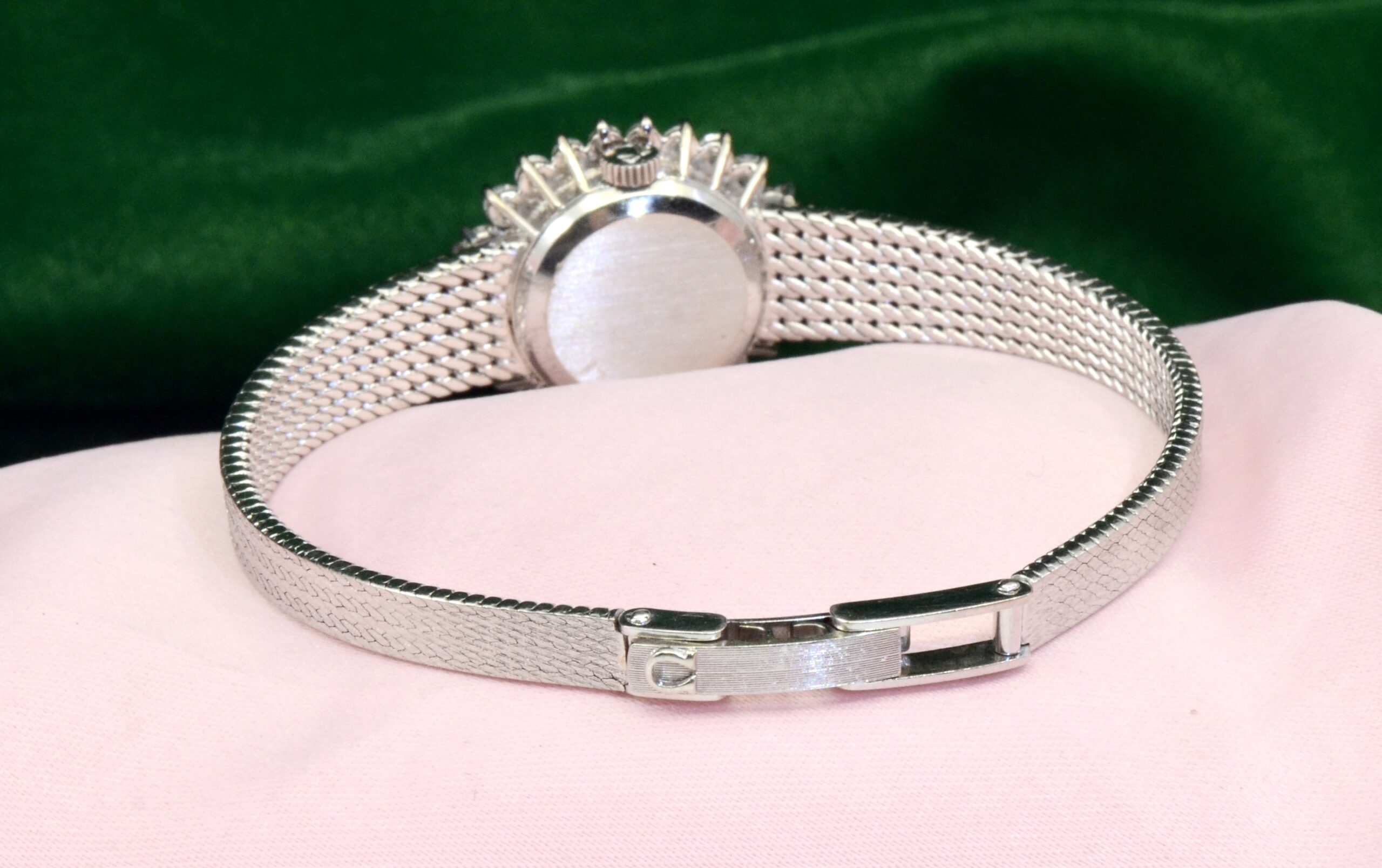 Vintage Women's Omega De Ville 18K White Gold watch with Diamonds 24.8GM - Image 6