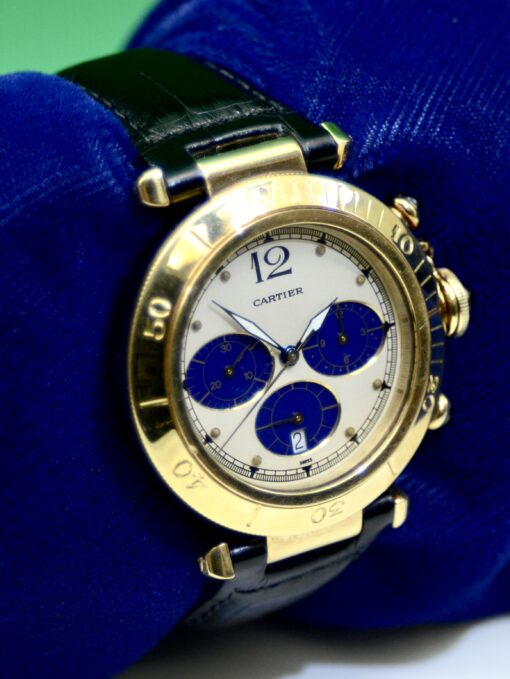 Men's Cartier Pasha Chronograph Quartz watch in 18K Yellow Gold Ref.30009 - Image 4