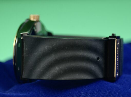 Hublot Classic Fusion in Black Ceramic & 18K Rose Gold watch Ref.542.CO.1781.RX - Image 7