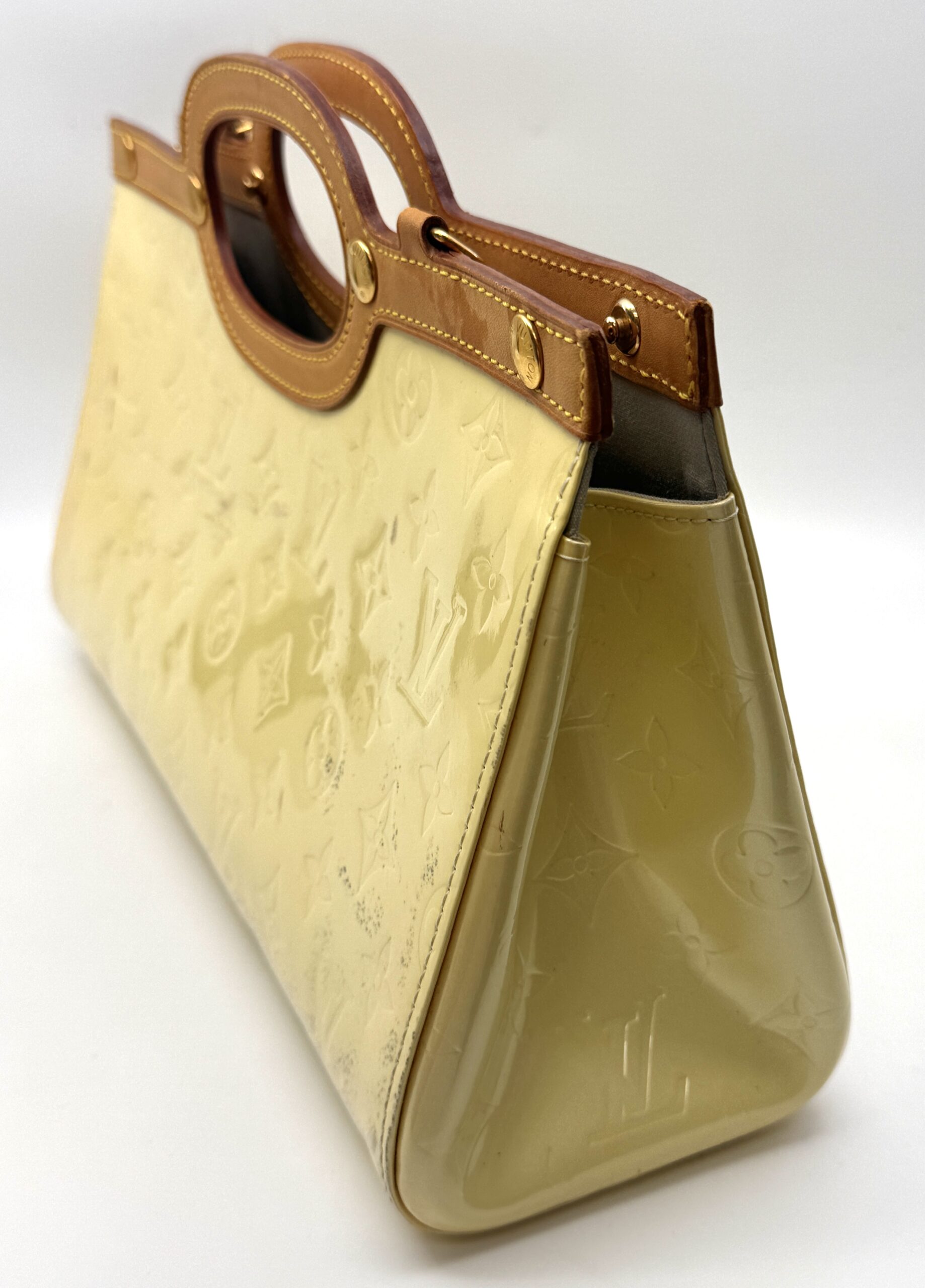 Authentic Louis Vuitton Monogram Vernis Roxbury Drive Handbag M91374, Yellow color - Image 3