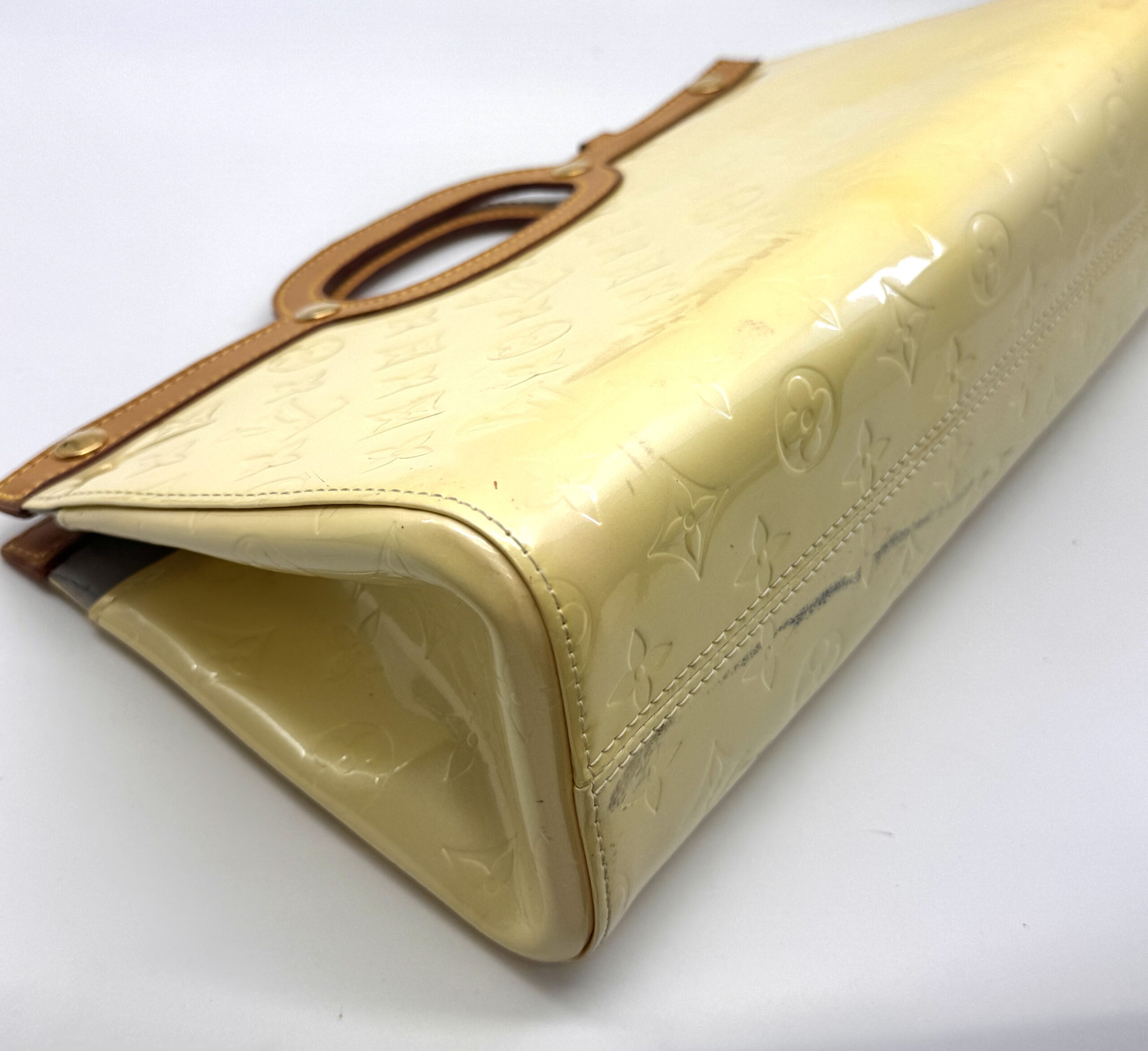 Authentic Louis Vuitton Monogram Vernis Roxbury Drive Handbag M91374, Yellow color - Image 7