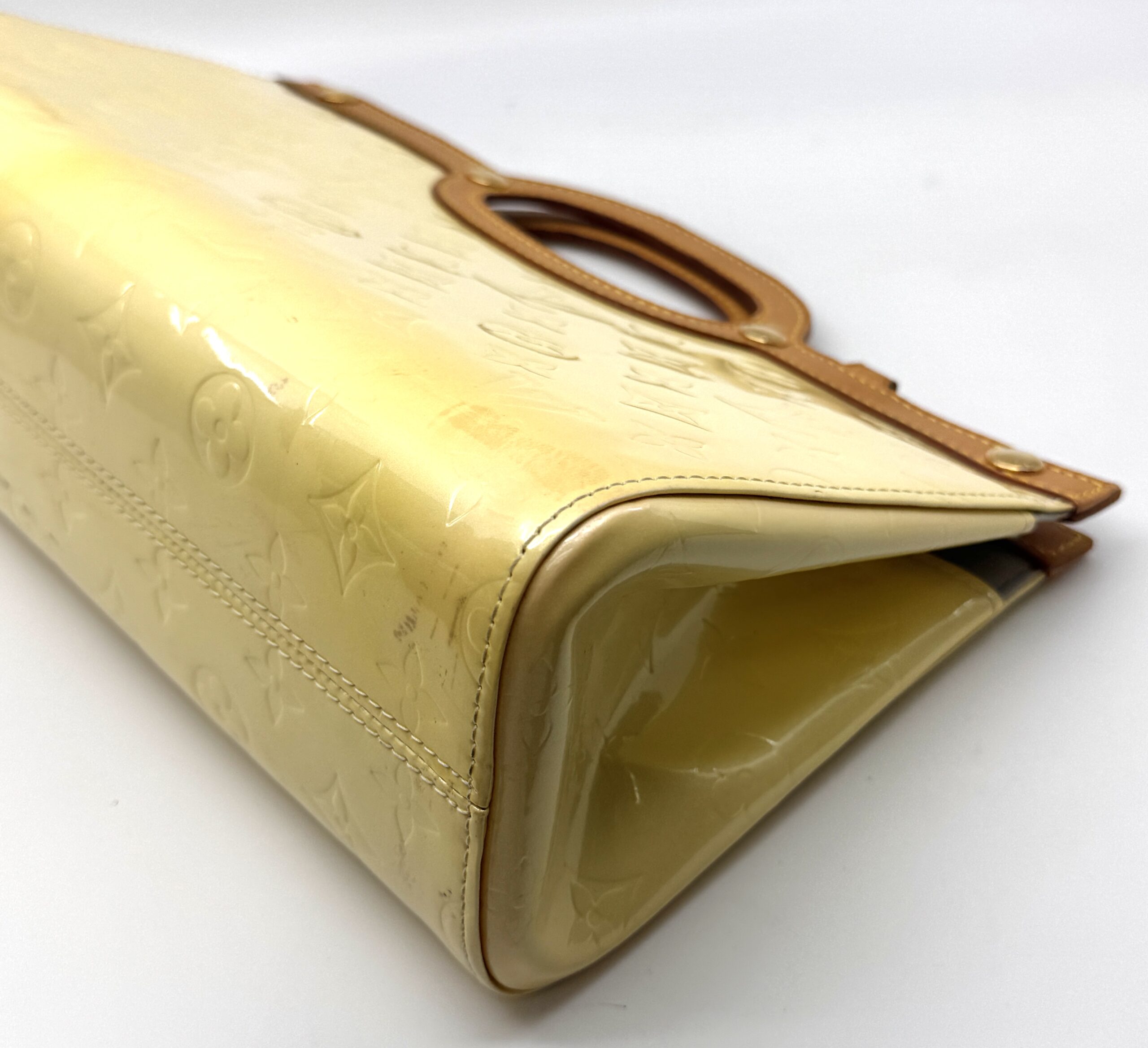 Authentic Louis Vuitton Monogram Vernis Roxbury Drive Handbag M91374, Yellow color - Image 8