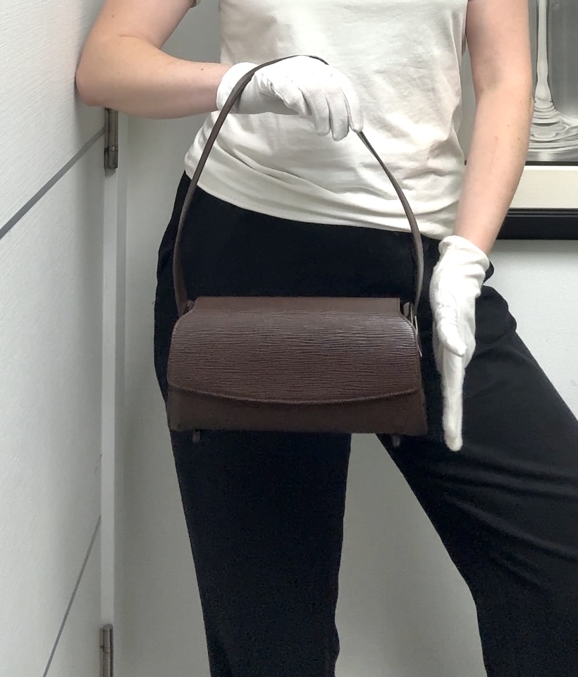 Authentic Louis Vuitton Epi Nocturne PM Shoulder Bag-Moka M5218D - Image 3