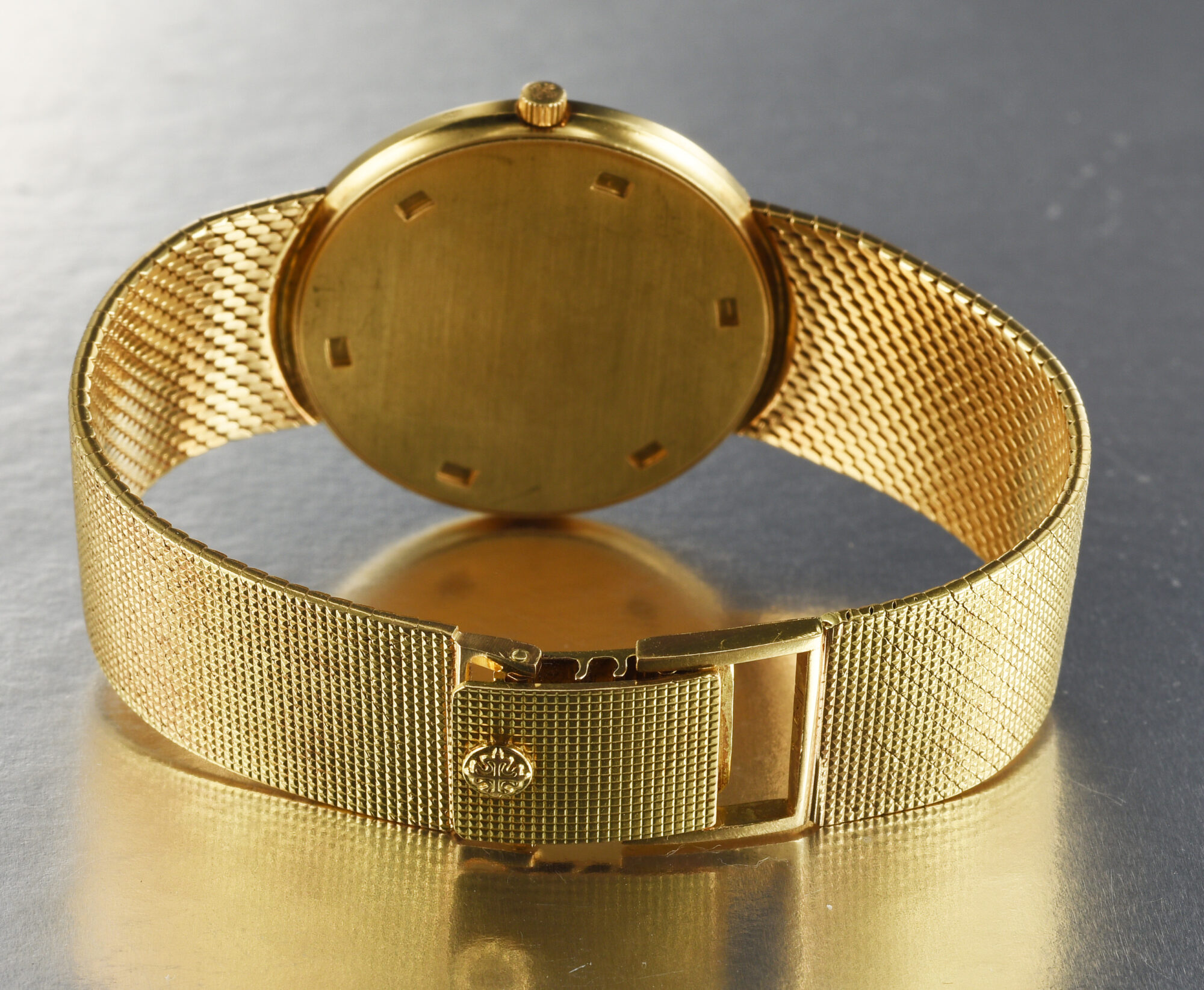 PATEK PHILIPPE CALATRAVA HOBNAIL IN 18K YELLOW GOLD - Image 6