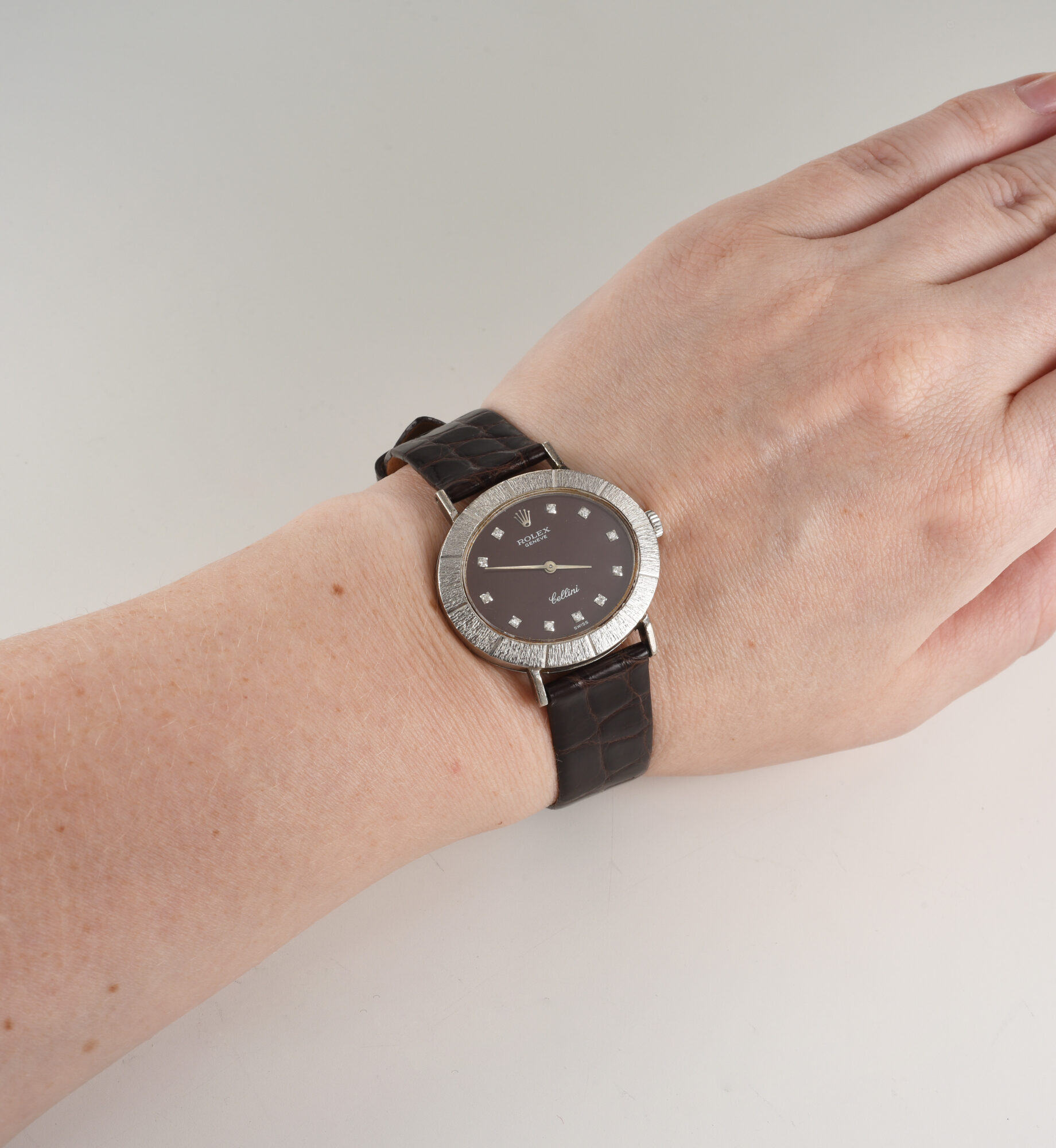 Vintage 1973 Rolex Cellini 18K White Gold Manual watch Ref. 3881 w/Diamonds - Image 2