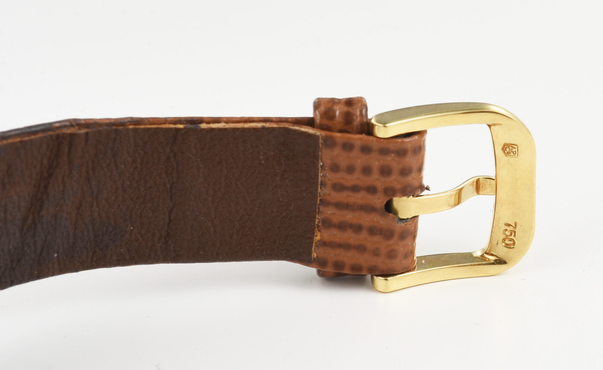 Men's Vintage Audemars Piguet  32MM Manual watch in 18K Yellow Gold Ref.15048BA - Image 6