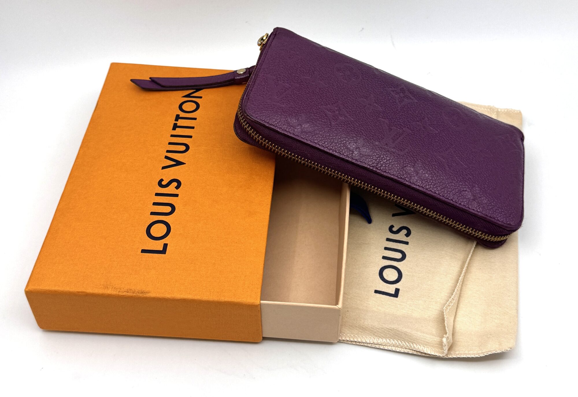 Authentic Louis Vuitton Monogram Zippy Wallet Empreinte Leather M60569