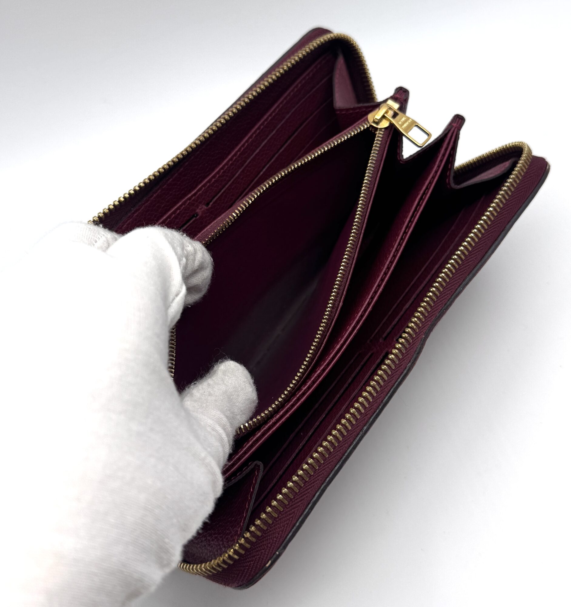 Authentic Louis Vuitton Monogram Zippy Wallet Empreinte Leather M62057 - Image 11