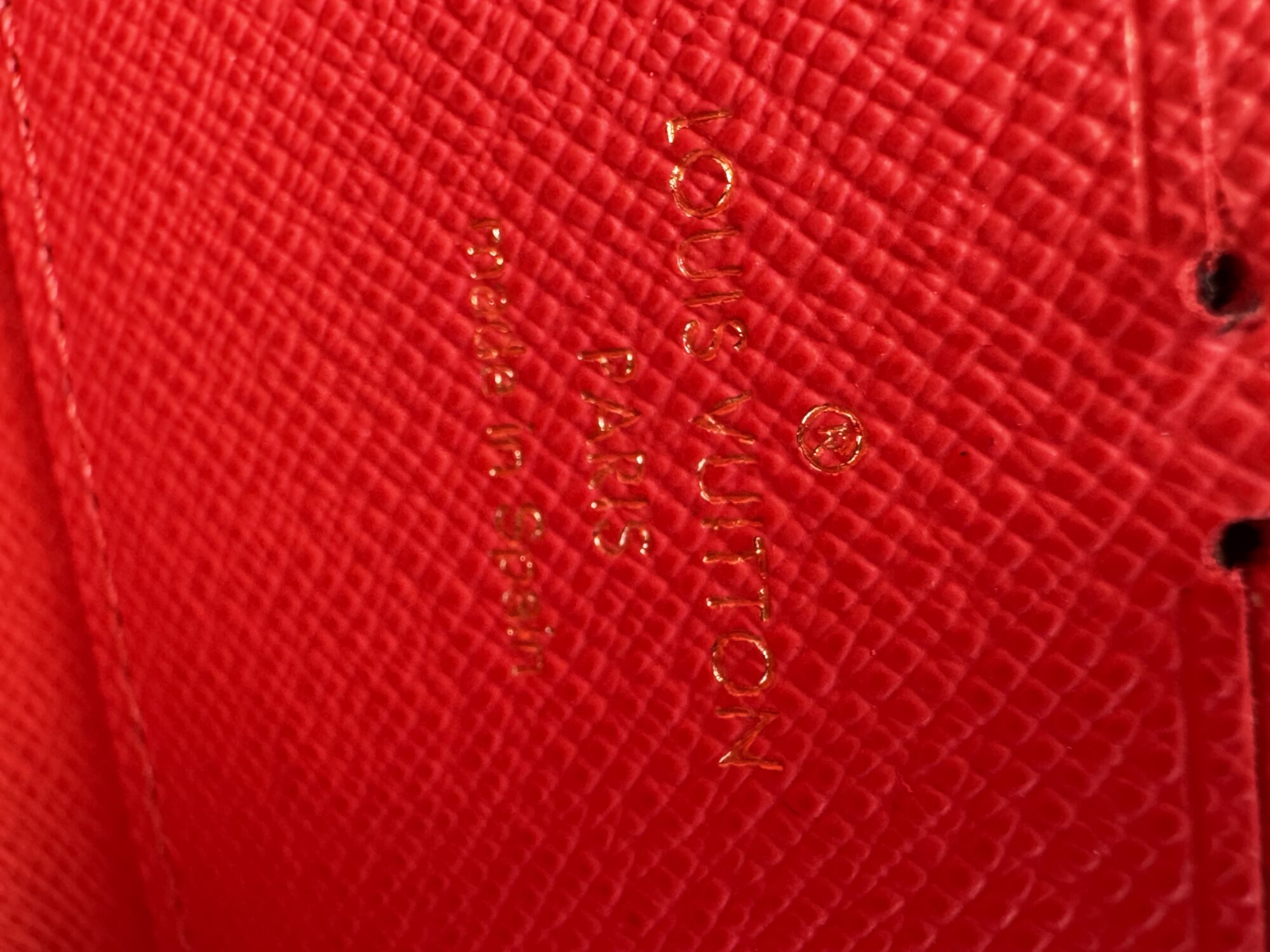 Authentic Louis Vuitton Damier Evasion Zippy Wallet N61240 - Image 9