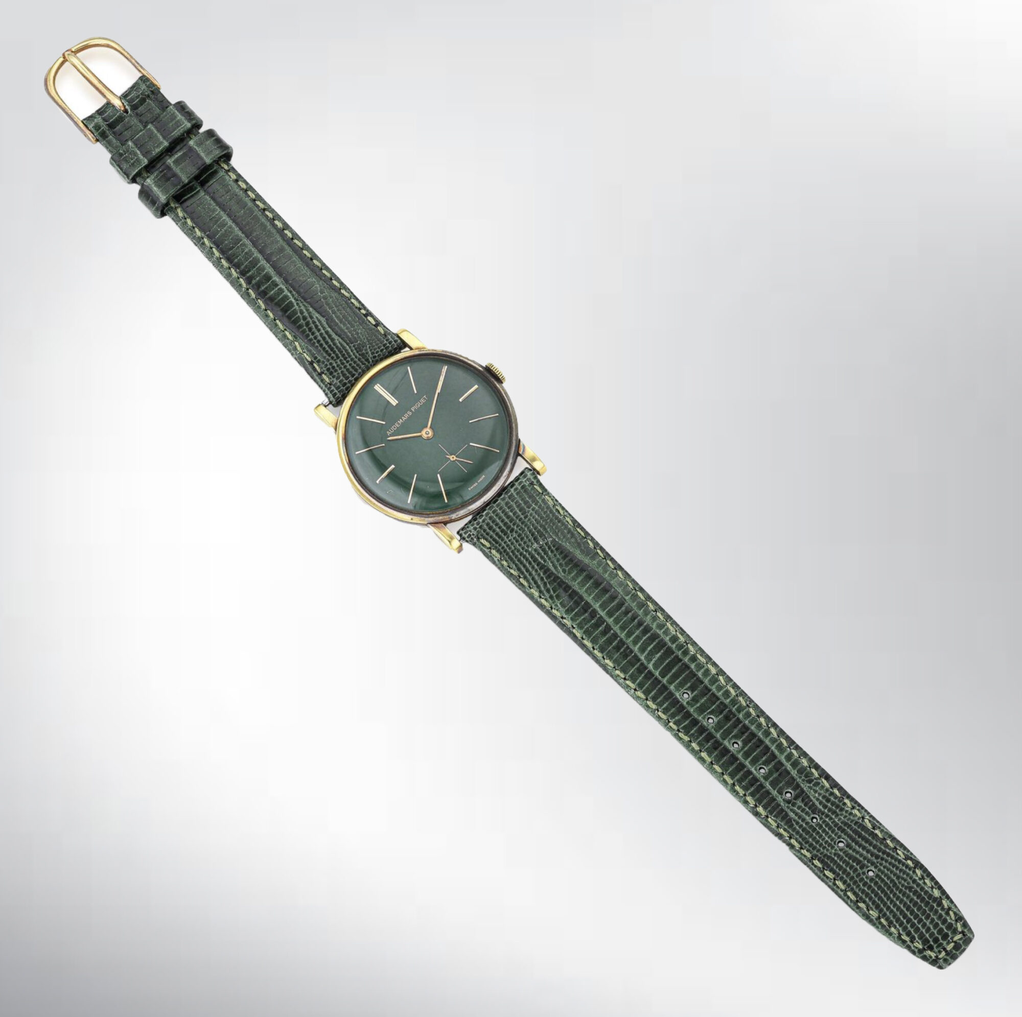 Vintage 1960s  Unisex Audemars Piguet Manual Watch in 18K Yellow Gold 31mm - Image 5