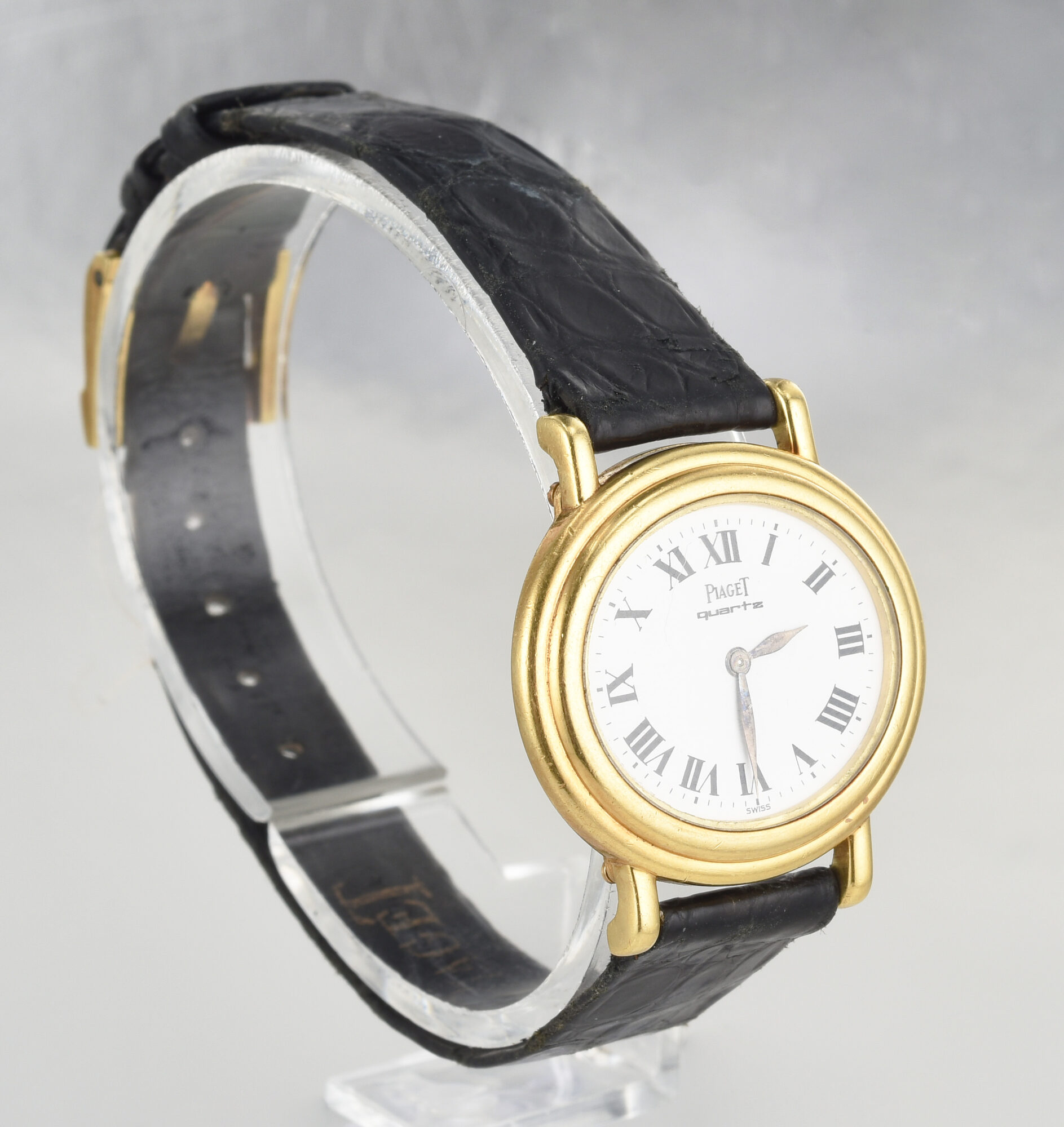 1980s Ladies' Piaget Quartz watch in 18K Yellow Gold w/Back-set crown Ref. 7308 - Image 4