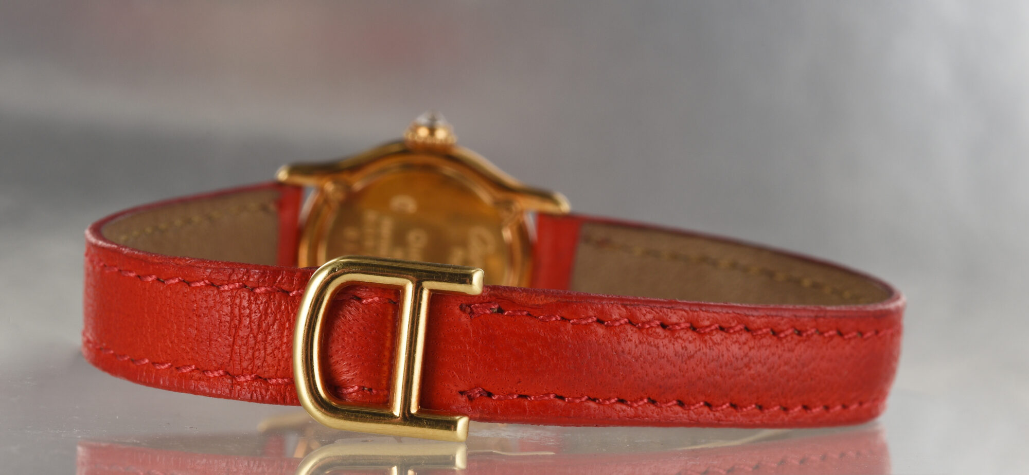 1990s Ladies' Cartier Red leather Ronde watch 18K Yellow Gold Ref.0166 - Image 9