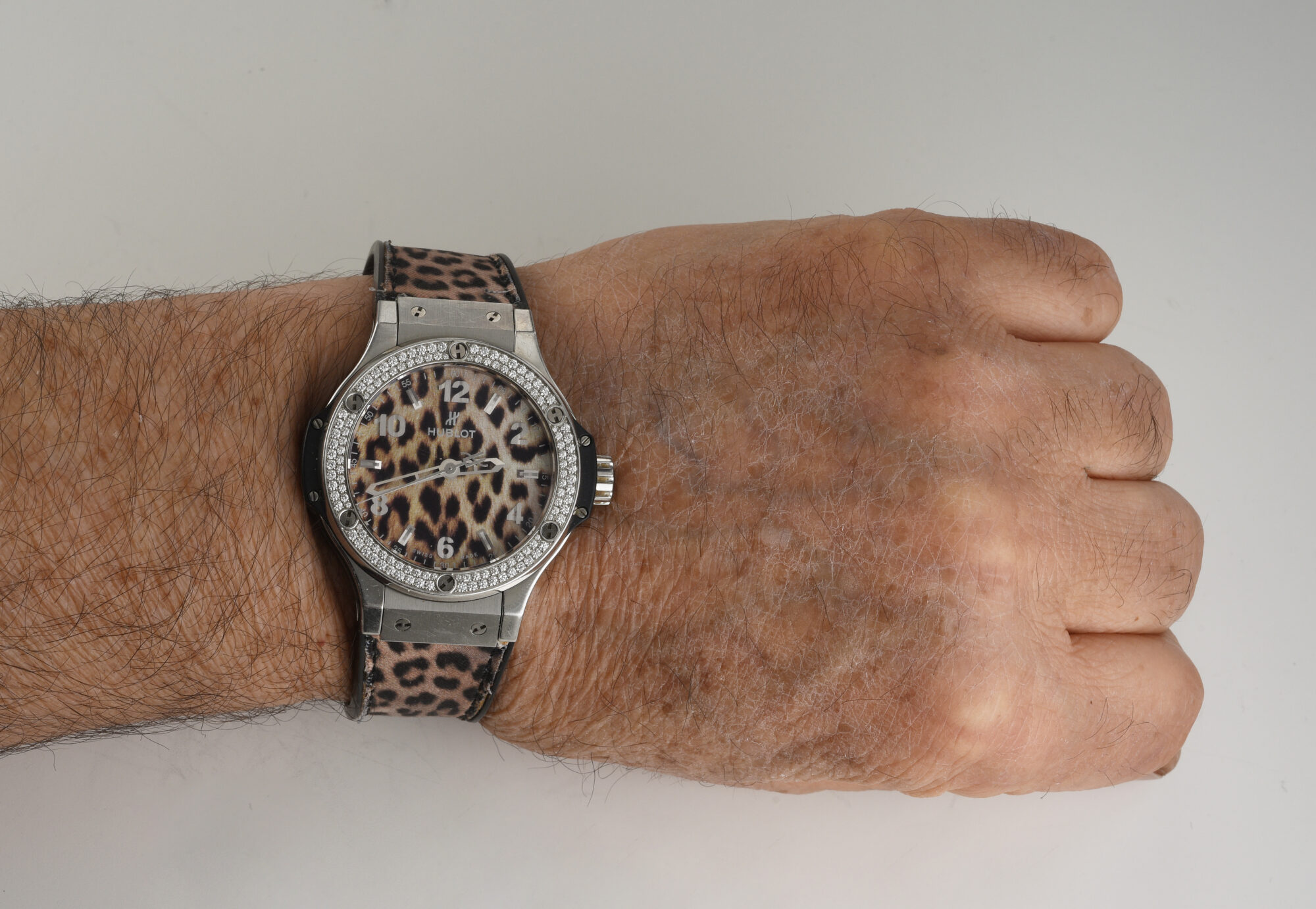 2015 Hublot Big Bang 38MM Quartz "Leopard" Dial watch Ref. 361.SX.7710.NR.1104.JLE14 w/box&papers - Image 3