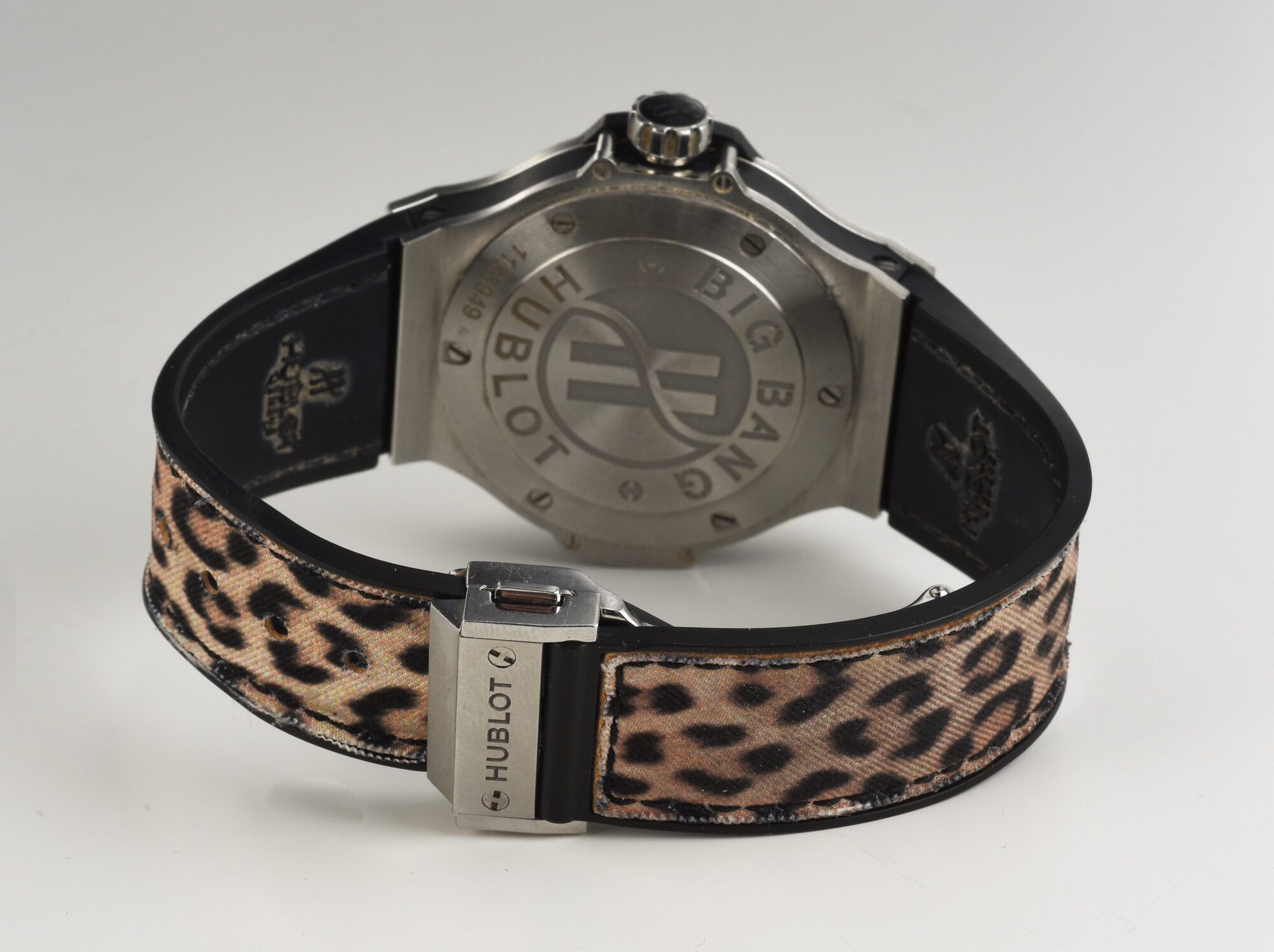 2015 Hublot Big Bang 38MM Quartz "Leopard" Dial watch Ref. 361.SX.7710.NR.1104.JLE14 w/box&papers - Image 6