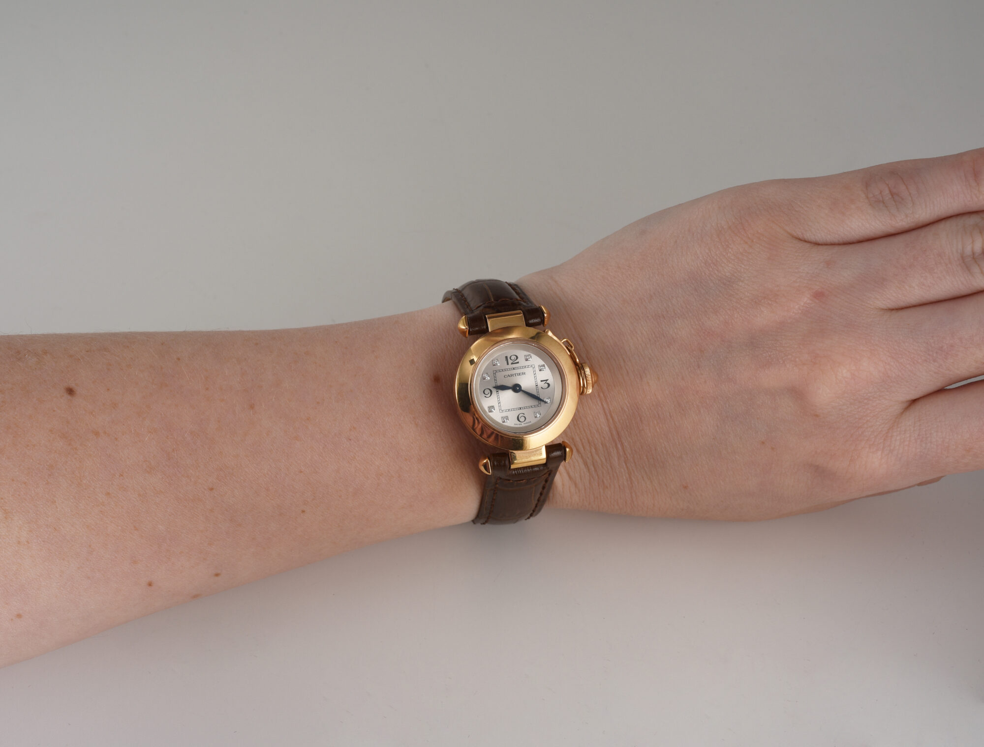2000s Women's Cartier Pasha Quartz watch in 18K Rose Gold with Diamonds Ref.3133 - Image 2