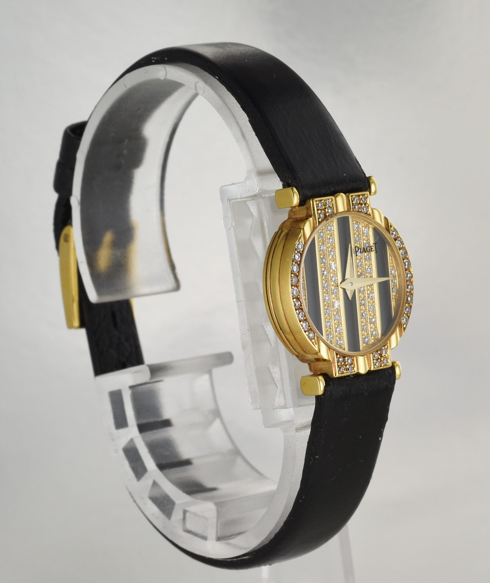 1980s Ladies Vintage Piaget Polo watch 18K Yellow Gold watch w/Diamonds Ref.8245 - Image 4