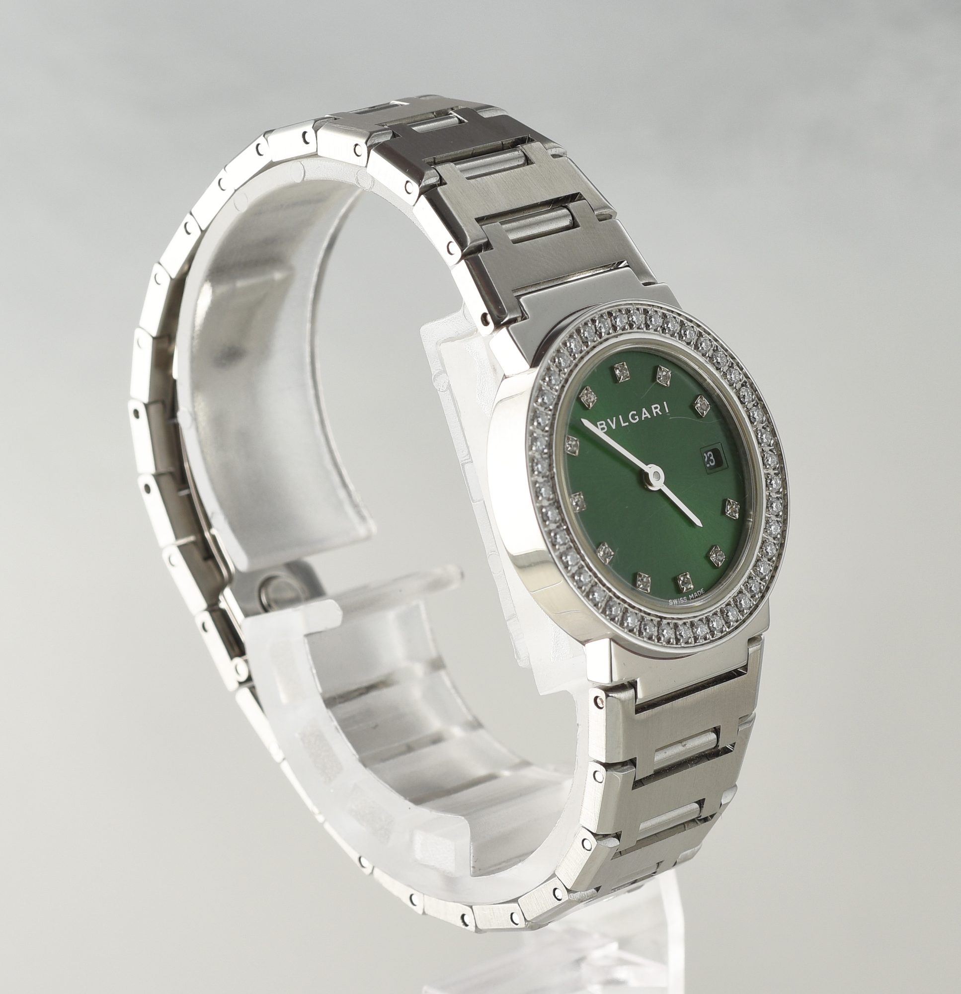 2000s Ladies' Bvlgari Stainless Steel Quartz watch w/Diamonds 26mm Ref.BB 26 SS - Image 4