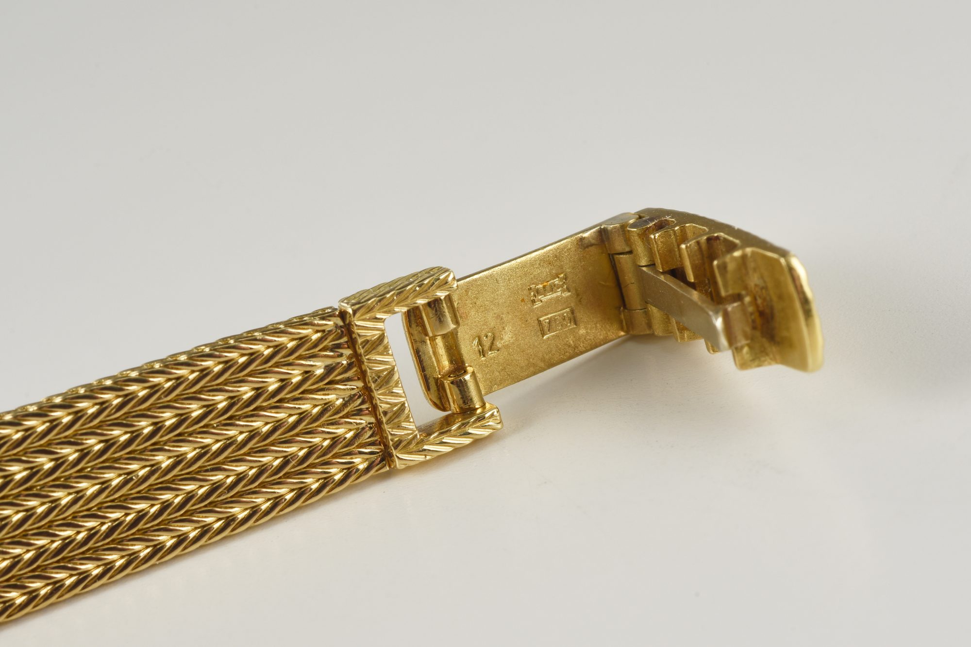 Ladies' Chopard Happy Diamonds 18K Yellow Gold Watch w/Diamonds Ref.4097; box - Image 10