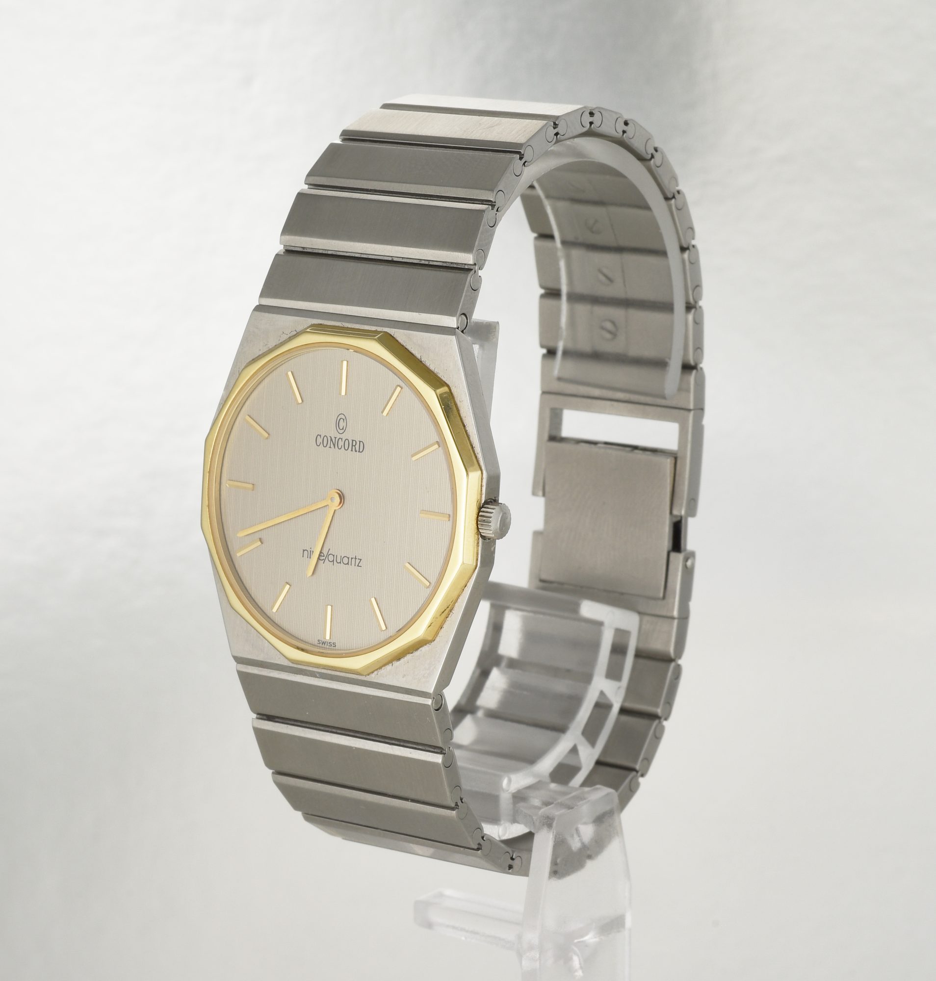 Vintage Men's Concord Mariner SG Quartz watch in Stainless Steel&18K Yellow Gold - Image 3