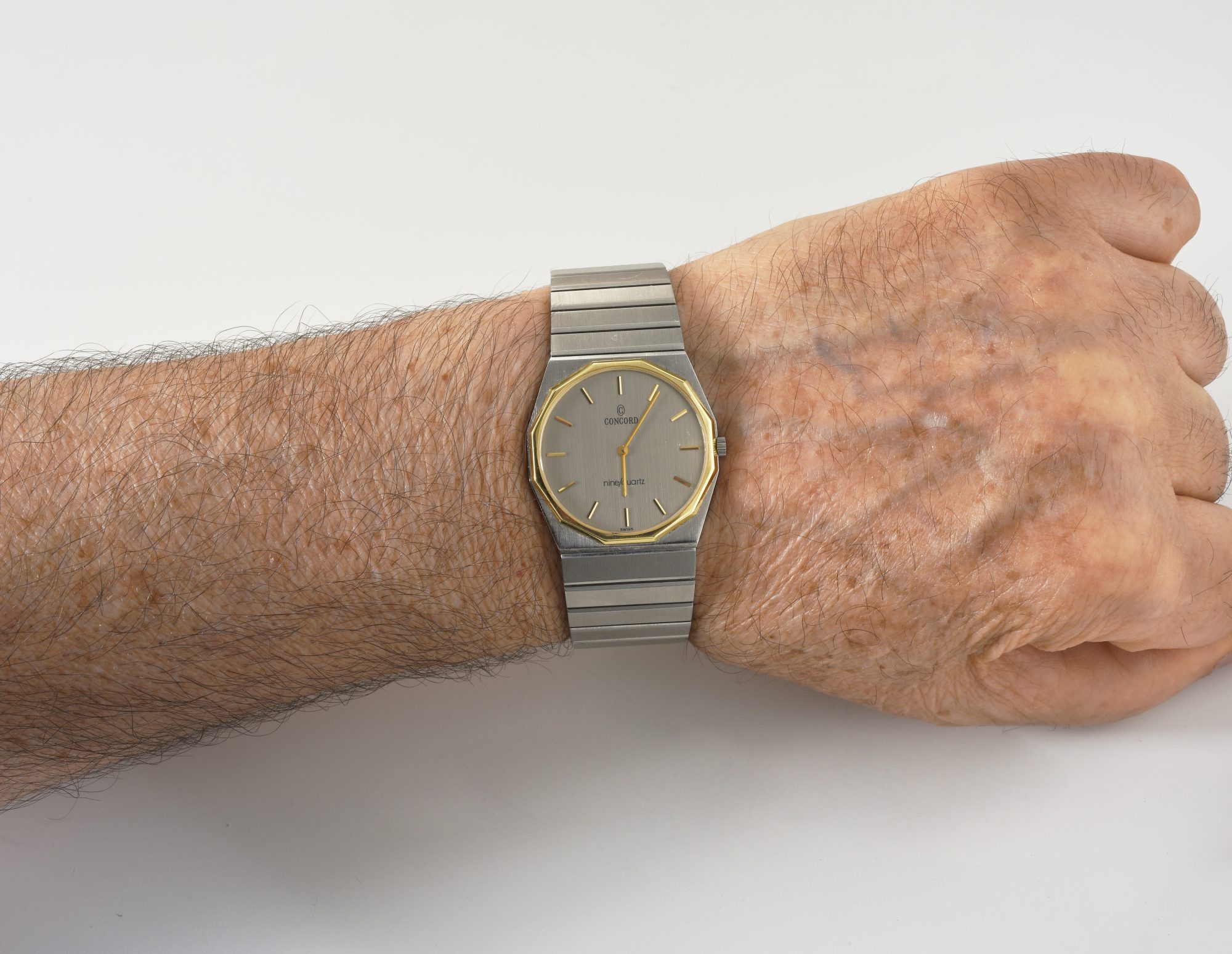 Vintage Men's Concord Mariner SG Quartz watch in Stainless Steel&18K Yellow Gold - Image 2