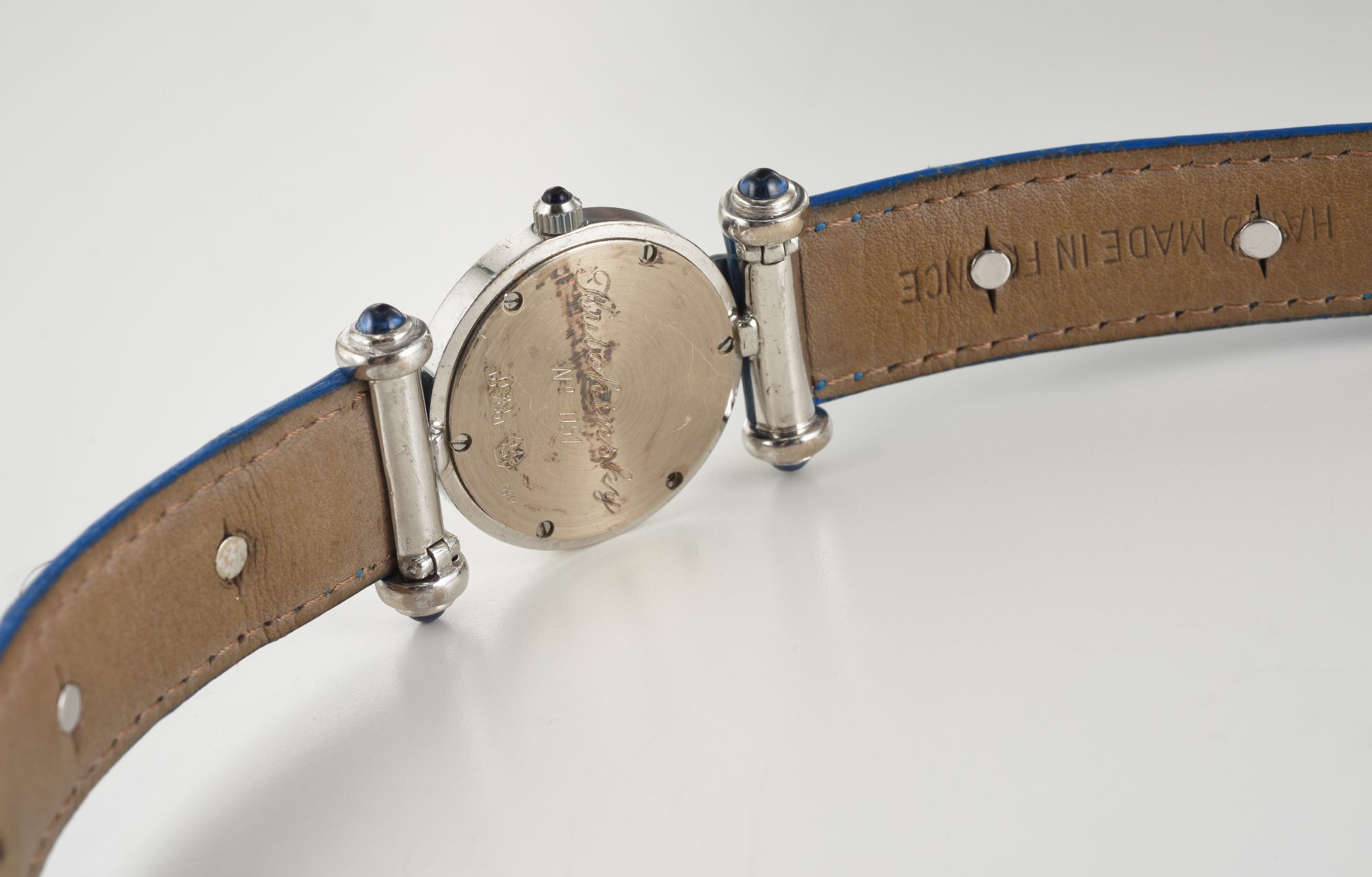 2000s Ladies' Kutchinsky Quartz watch in 18K White Gold w/Diamond-studded hearts - Image 8
