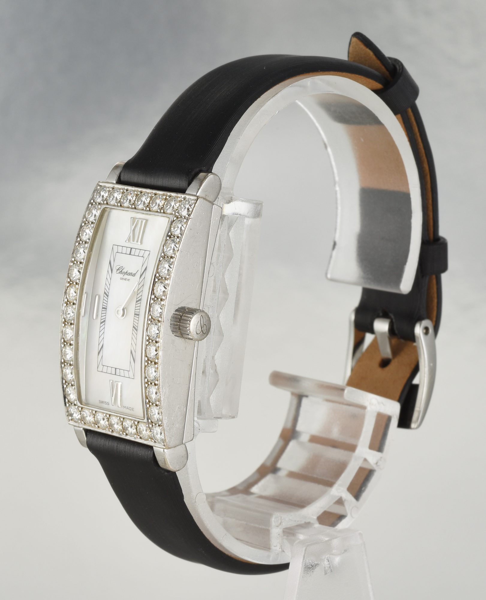 Ladies 1990s Chopard Les Classiques watch in 18K White Gold w/Diamonds Ref.488 1 - Image 3