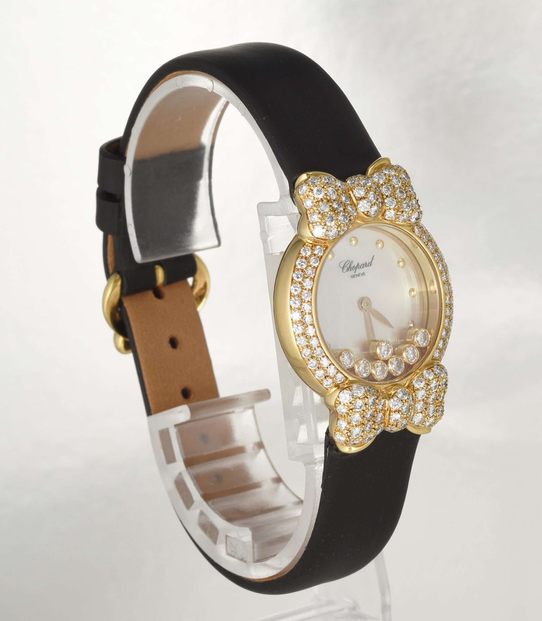 Ladies' Chopard Happy Diamonds "Bowtie" 18K YG Watch w/Diamonds Ref.20/6556 - Image 3