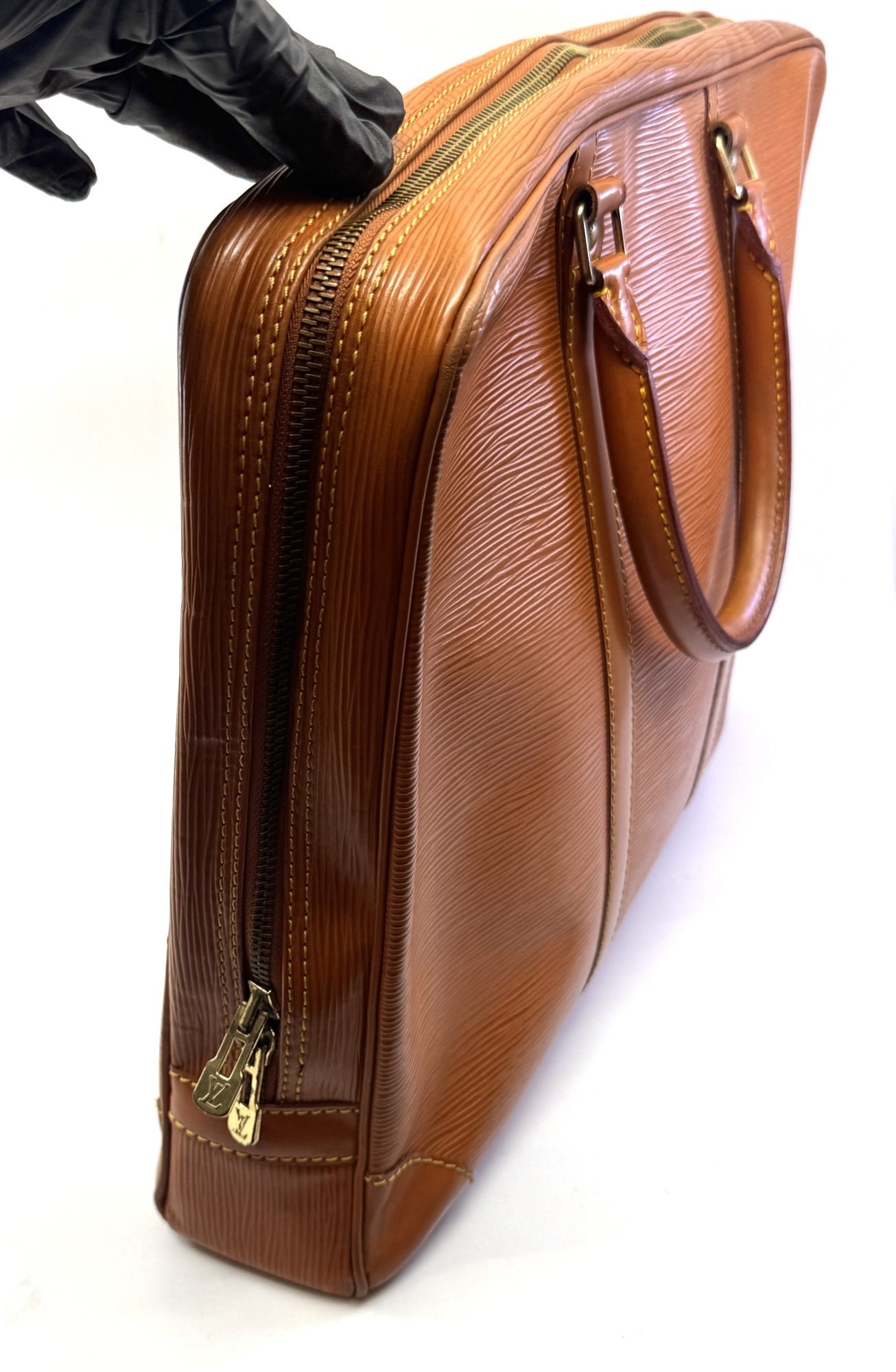Authentic Louis Vuitton Epi Porte Jour Breifcase, Brown color Leather M54478 - Image 4