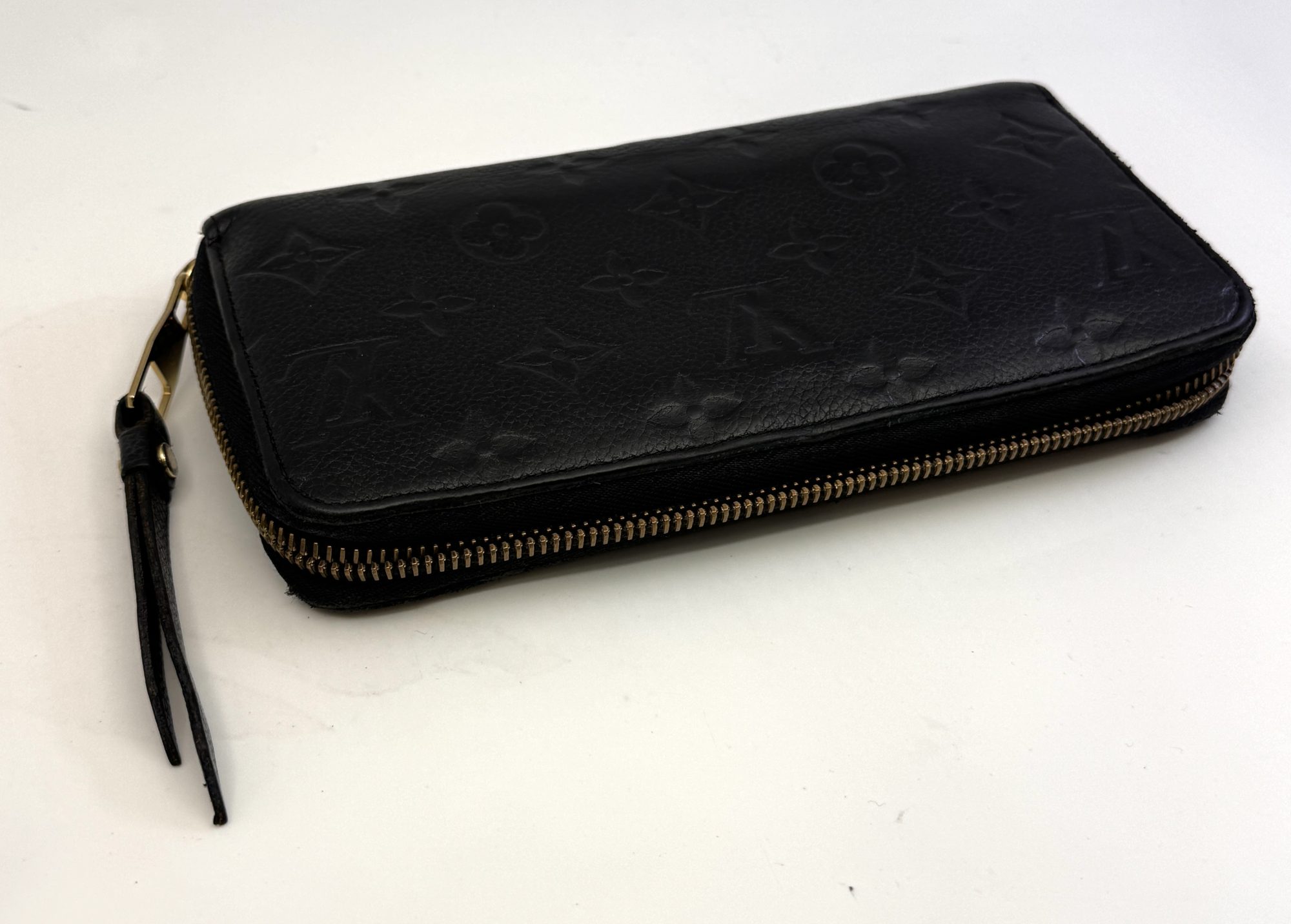 Authentic Louis Vuitton Monogram Zippy Wallet Empreinte Leather M61864 - Image 3