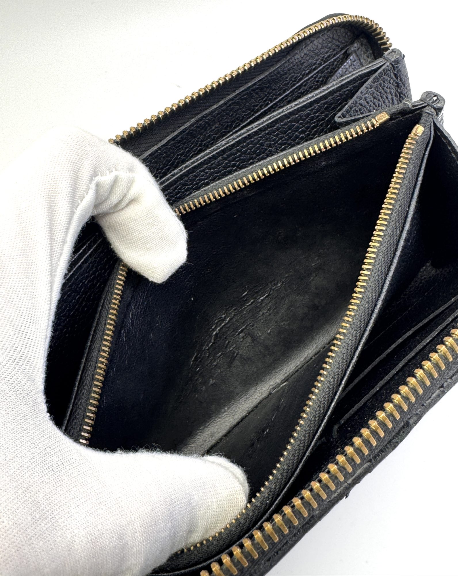 Authentic Louis Vuitton Monogram Zippy Wallet Empreinte Leather M61864 - Image 10