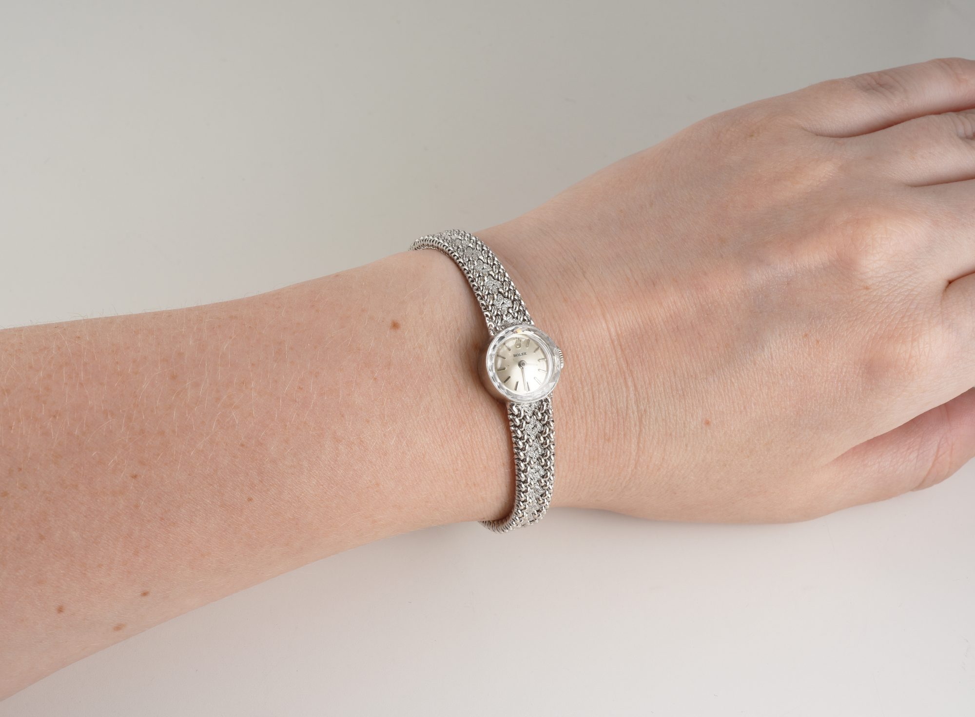 Vintage 1960s Ladies' Rolex Manual watch in 14K White Gold 22.7gm - Image 2