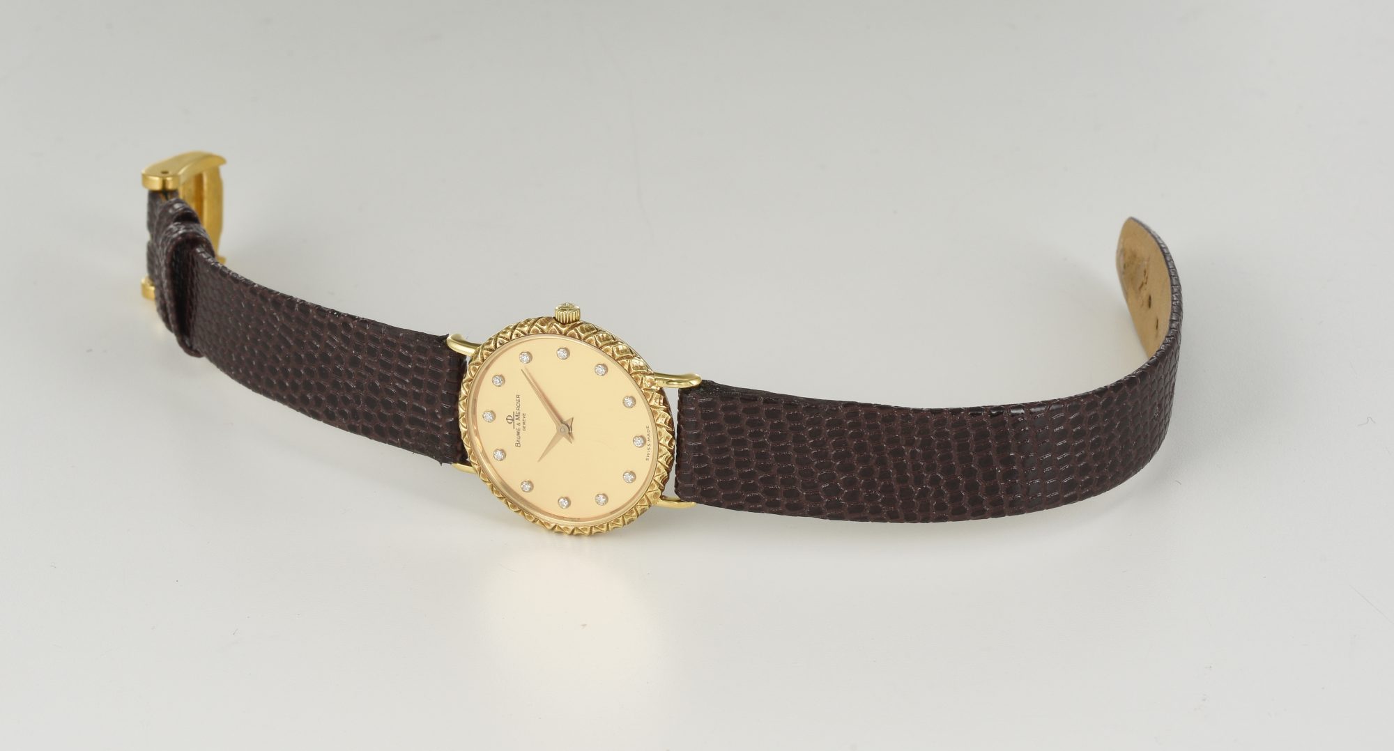 Vintage 1990s BAUME & MERCIER 18K Yellow Gold watch with Diamonds Ref. 16600 - Image 6